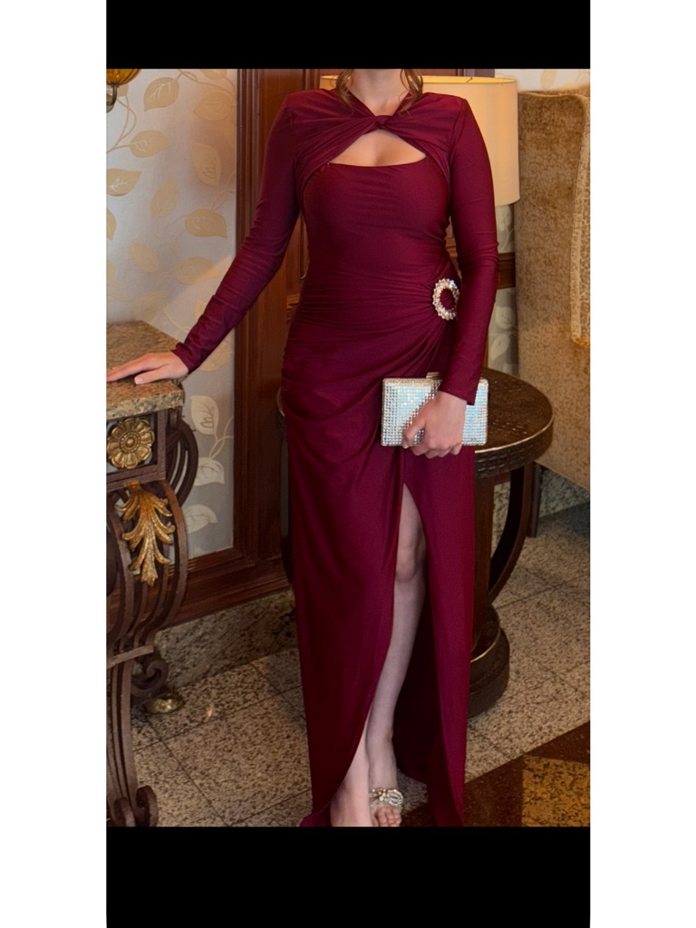 Women's Long-Sleeve Cutout Evening Gown In Burgundy